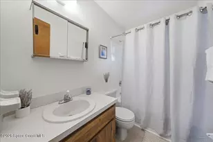 588 Tropicaire Ave SW, Palm Bay, FL 32908 - Photo 17