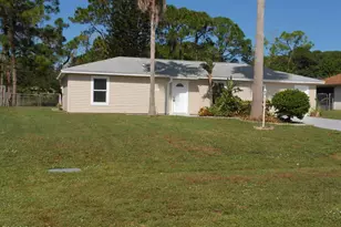308 Vin Rose Cir SE, Palm Bay, FL 32909 - Photo 3