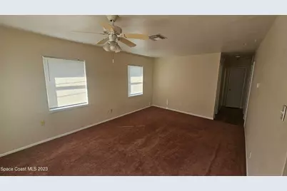 644 Wisteria Drive, Melbourne, FL 32901 - Photo 3