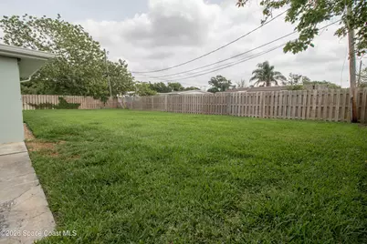 2812 Kingston Lane, Melbourne, FL 32935 - Photo 3