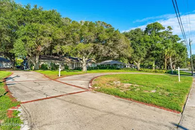 925 N Indian River Drive, Cocoa, FL 32922 - Photo 27