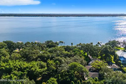 925 N Indian River Drive, Cocoa, FL 32922 - Photo 11