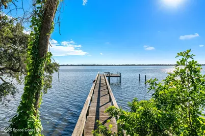 925 N Indian River Drive, Cocoa, FL 32922 - Photo 5