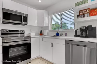 212 S Brevard Avenue S, Cocoa Beach, FL 32931 - Photo 7