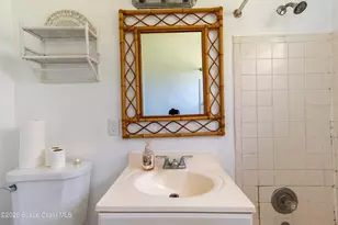 2310 Canterbury Ln, Melbourne, FL 32935 - Photo 21