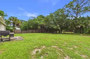 977 Fulton Way, Sebastian, FL 32958 - Photo 23