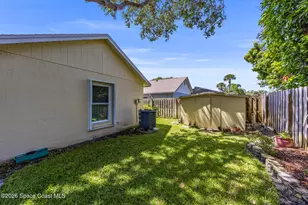 2220 Plantation Dr, Melbourne, FL 32935 - Photo 7