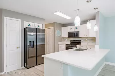37 Sunset Street, Satellite Beach, FL 32937 - Photo 3