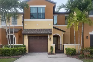 1310 Lara Cir, Rockledge, FL 32955 - Photo 1
