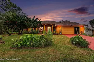 882 Palo Alto St SE, Palm Bay, FL 32909 - Photo 1