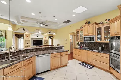 882 Palo Alto Street SE, Palm Bay, FL 32909 - Photo 15