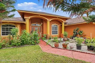 882 Palo Alto St SE, Palm Bay, FL 32909 - Photo 5