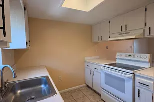 248 Berkshire Ln, Melbourne, FL 32935 - Photo 5