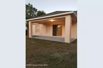 8025 98th Court, Vero Beach, FL 32967 - Photo 15