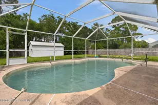 997 Hood St NW, Palm Bay, FL 32907 - Photo 3