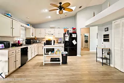 997 Hood Street NW, Palm Bay, FL 32907 - Photo 9