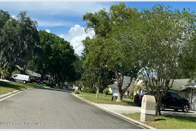 3018 Forest Club Drive, Plant City, FL 33566 - Photo 5