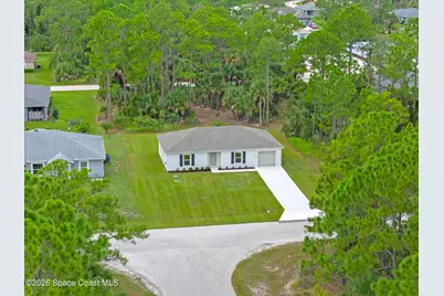 1094 Harlingen Road SW, Palm Bay, FL 32908 - Photo 3