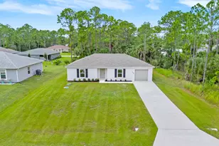 1094 Harlingen Rd SW, Palm Bay, FL 32908 - Photo 1