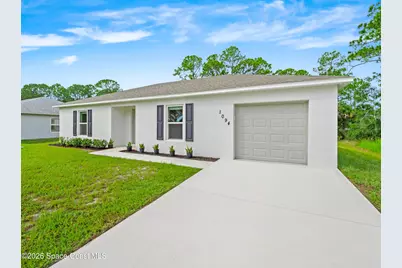 1094 Harlingen Road SW, Palm Bay, FL 32908 - Photo 7