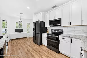 2712 Glasbern Cir, West Melbourne, FL 32904 - Photo 13