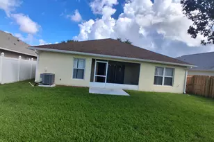 1261 Olde Bailey Ln, West Melbourne, FL 32904 - Photo 21