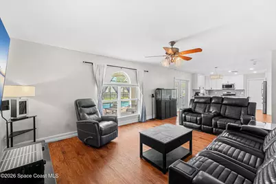360 Hanford Road SW, Palm Bay, FL 32908 - Photo 13