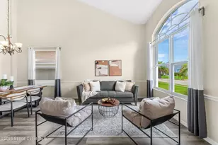 981 Shaw Cir, Melbourne, FL 32940 - Photo 7