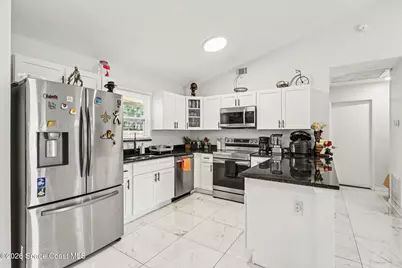 1551 Heartwellville Street NW, Palm Bay, FL 32907 - Photo 11