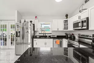 1551 Heartwellville St NW, Palm Bay, FL 32907 - Photo 9