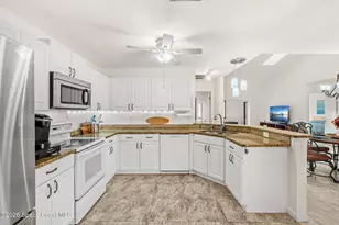 623 Manatee Dr, Satellite Beach, FL 32937 - Photo 11