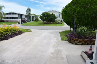 1023 Oriole Circle, Barefoot Bay, FL 32976 - Photo 25