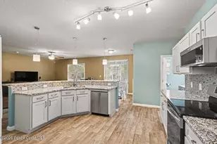 781 Duncan Rd SE, Palm Bay, FL 32909 - Photo 7