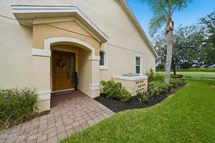 5657 Tamarac Dr, Melbourne, FL 32940 - Photo 3