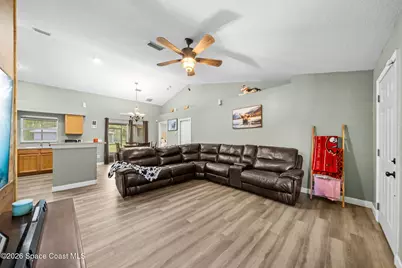 558 Jewell Street SE, Palm Bay, FL 32909 - Photo 7