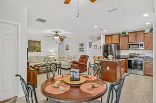 1605 Litchfield Dr, West Melbourne, FL 32904 - Photo 11