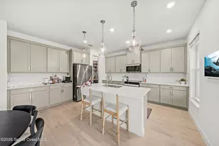 660 Veridian Cir NW, Palm Bay, FL 32907 - Photo 13