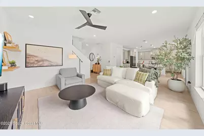 660 Veridian Circle NW, Palm Bay, FL 32907 - Photo 3