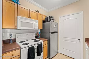 6431 Borasco Dr, Melbourne, FL 32940 - Photo 9