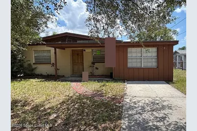 4223 E Sandalwood Circle S, Tampa, FL 33617 - Photo 1