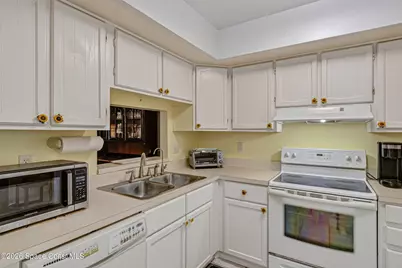 290 Paradise Boulevard #79, Indialantic, FL 32903 - Photo 19