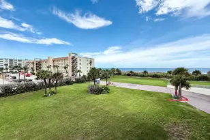 840 N Atlantic Ave, Cocoa Beach, FL 32931 - Photo 27