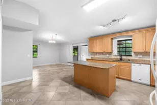 735 Pineda Ave NE, Palm Bay, FL 32907 - Photo 9