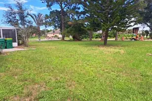 1750 James Rhodes Pl, Merritt Island, FL 32952 - Photo 3