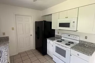 3920 Essex St, Titusville, FL 32796 - Photo 5