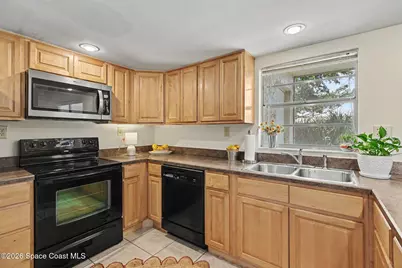 426 Blue Jay Lane, Satellite Beach, FL 32937 - Photo 11