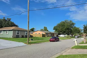 1505 Jamaica St, Titusville, FL 32780 - Photo 3