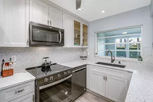 517 Summerset Ct, Indian Harbour Beach, FL 32937 - Photo 11