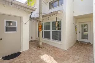 517 Summerset Ct, Indian Harbour Beach, FL 32937 - Photo 3