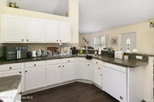 382 Hatcher St SE, Palm Bay, FL 32909 - Photo 13